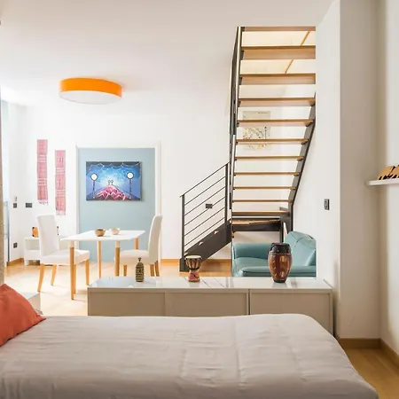Loft Porta Romana Daire Milano
